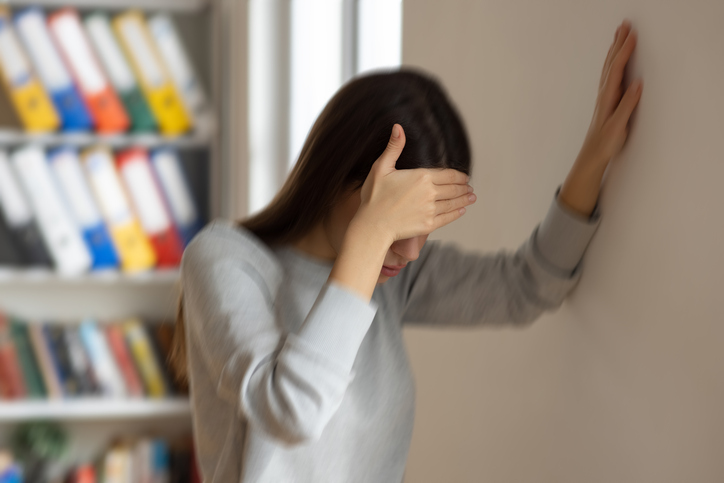 Dizziness, lightheadedness, and balance problems may be related to reduced blood flow to the brain. 14 Street Medical Arts offers Carotid Doppler, Transcranial Doppler, Brain MRI, and Brain MRA for comprehensive evaluation. Patient experiencing dizziness and balance problems undergoing evaluation at 14 Street Medical Arts